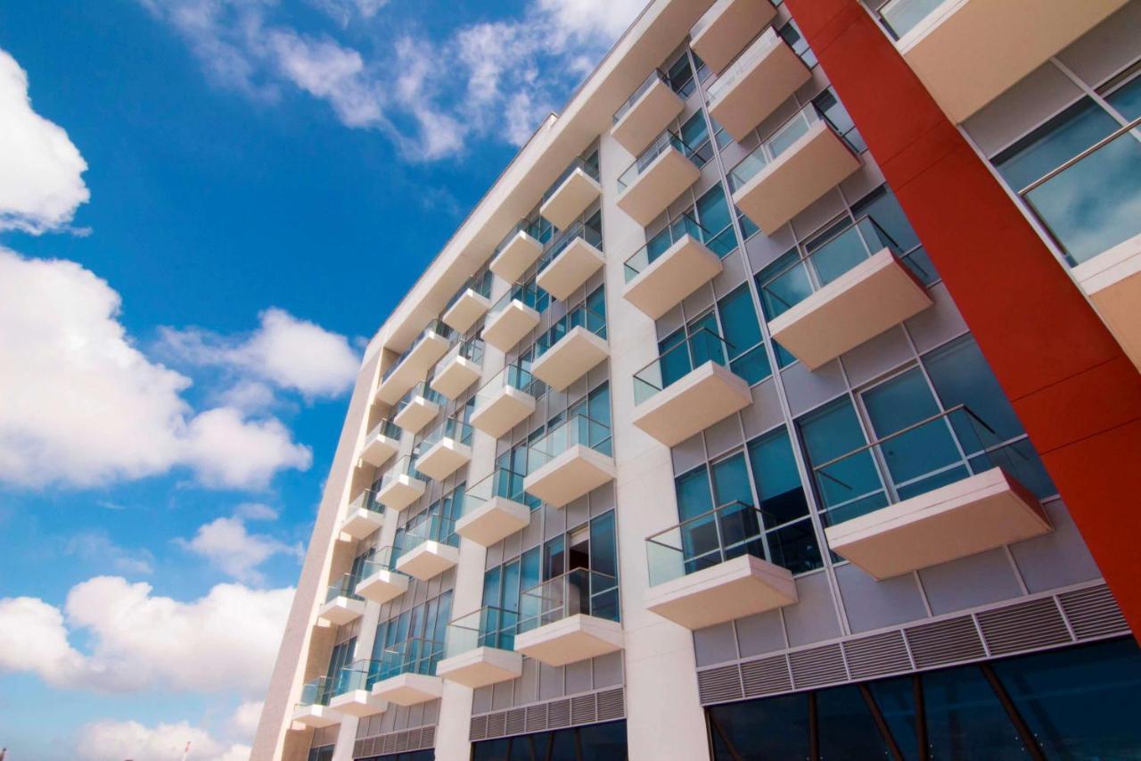 Sonesta Hotel Pereira Cerritos Extérieur photo The building's facade