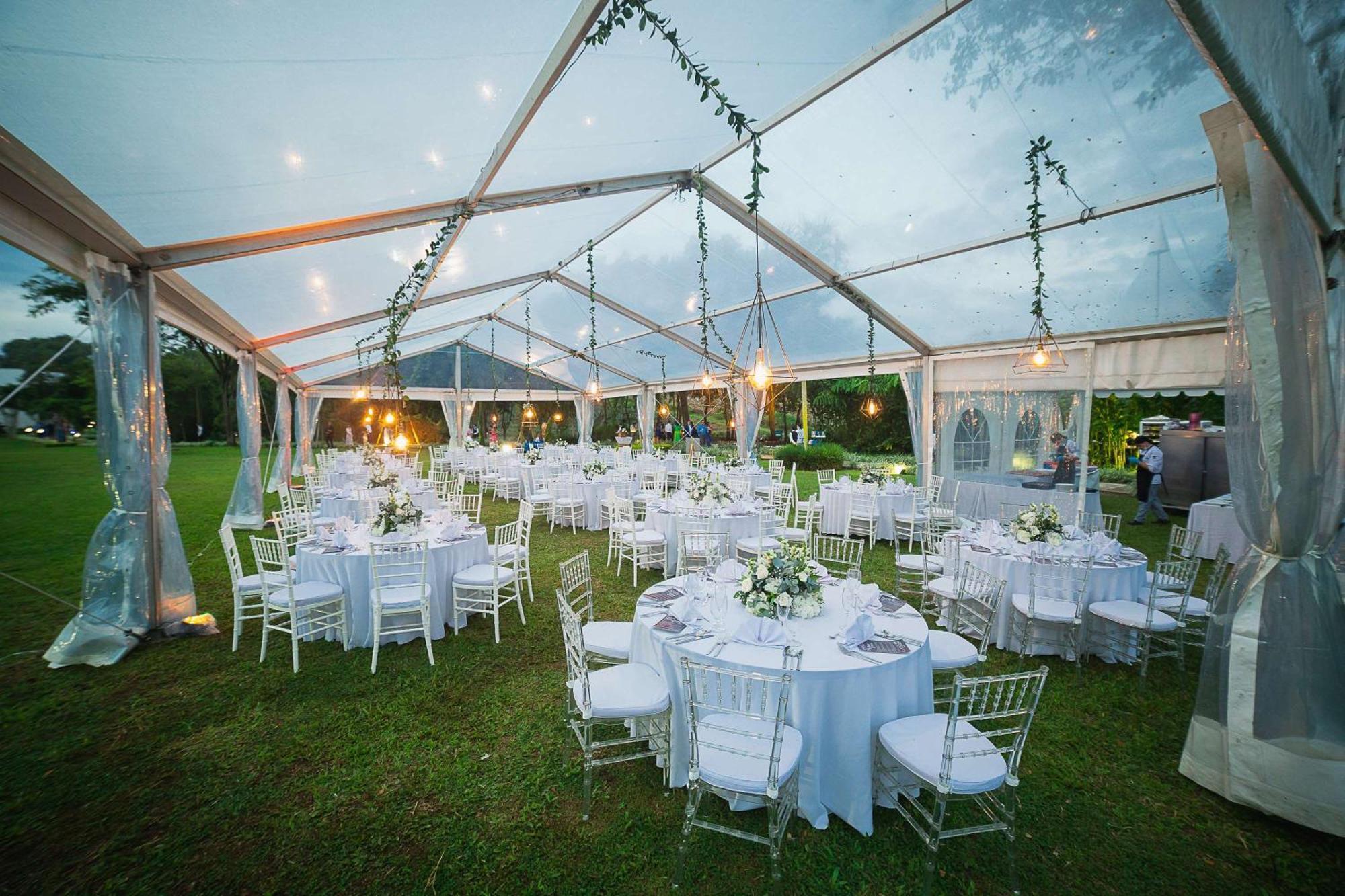 Sonesta Hotel Pereira Cerritos Extérieur photo A tent at a wedding
